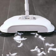 Scopa ciclonica senza fili, 3 spazzole rotanti, grigio  Euromarketing 90 srl