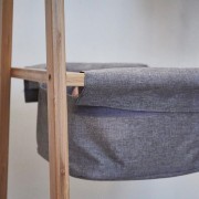 Stander appendiabiti bamboo con ripiano e cestino Domopak Living dettaglio