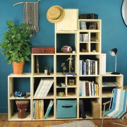 Scaffale cubo quadrato in legno naturale