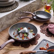 Set 2 padelle 24/28 cm alluminio marrone con proteggipentola