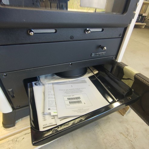 Stufa a legna Nova forno Bianco La Nordica cassetto cenere