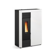 Stufa a pellet ermetica slim bianco Virna Idro 14,5 kW La Nordica Extraflame