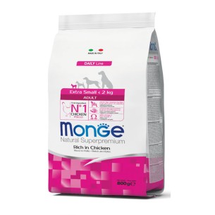 Monge Natural Superpremium Extra Small Adult ricco di pollo 2