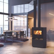 Stufa caminetto a legna Bench 54 Edilkamin ambientata