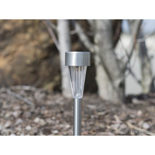 Lampada-solare-da-giardino-a-Led-con-picchetto-tonda