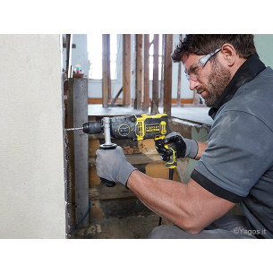 Trapano-a-percussione-Stanley-850W-in-valigetta-FMEH850K 2