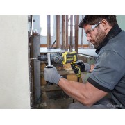 Trapano-a-percussione-Stanley-850W-in-valigetta-FMEH850K