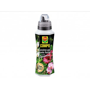 Concime-liquido-per-piante-fiorite