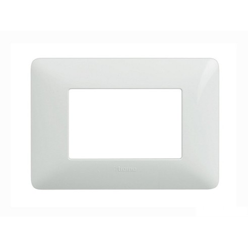 Placca-3-prese-colore-bianco-Matix