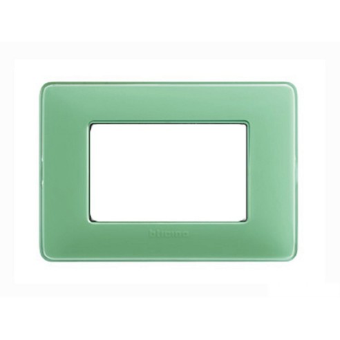 Placca-3-prese-colore-verde-Matix