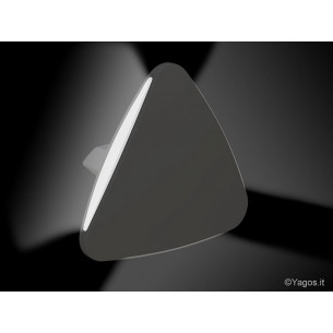 Luce-notturna-triangle-LED-domus 2
